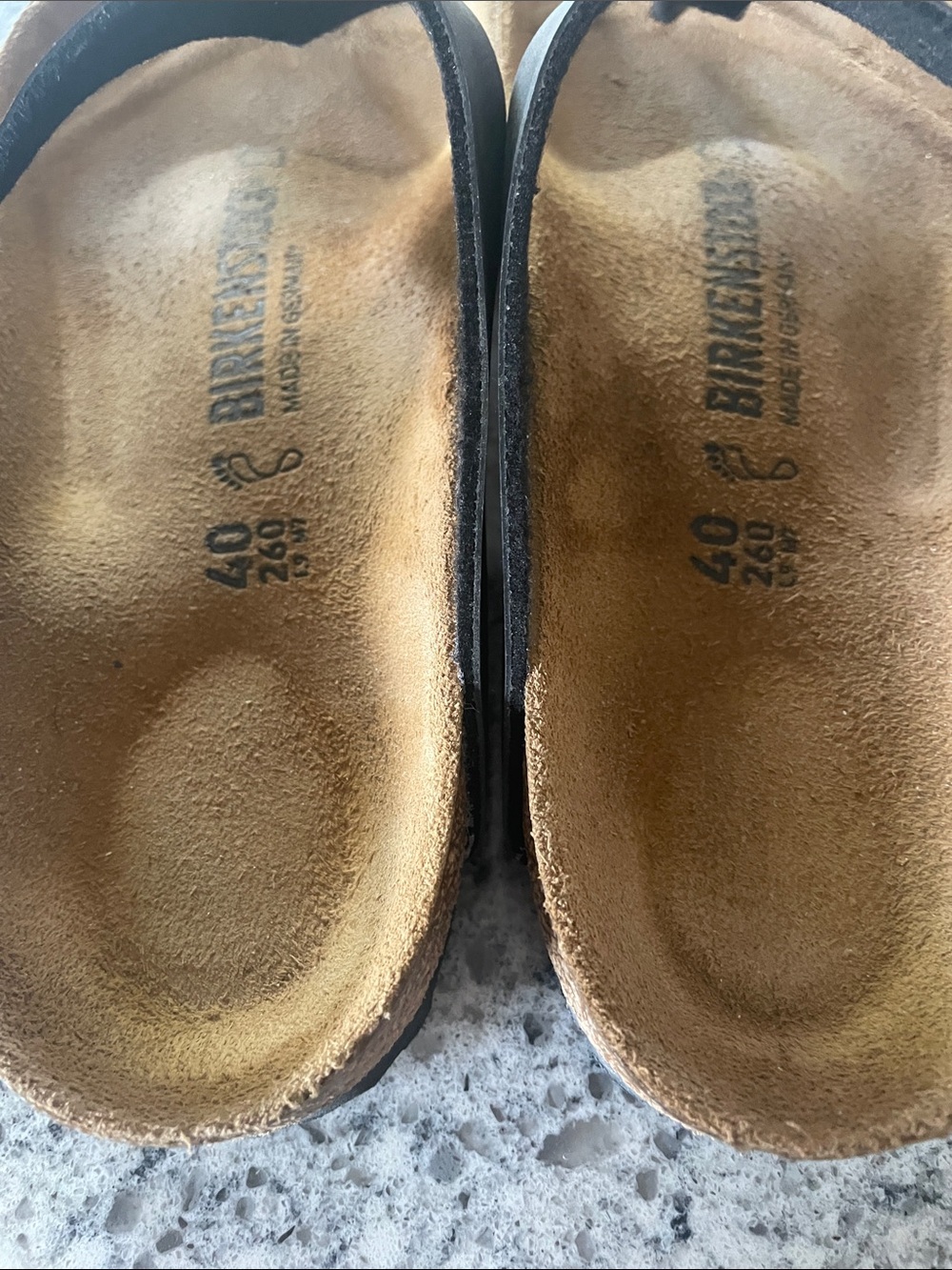 Black Leather Toe-Post Sandals Birkenstock - Picture 7 of 10